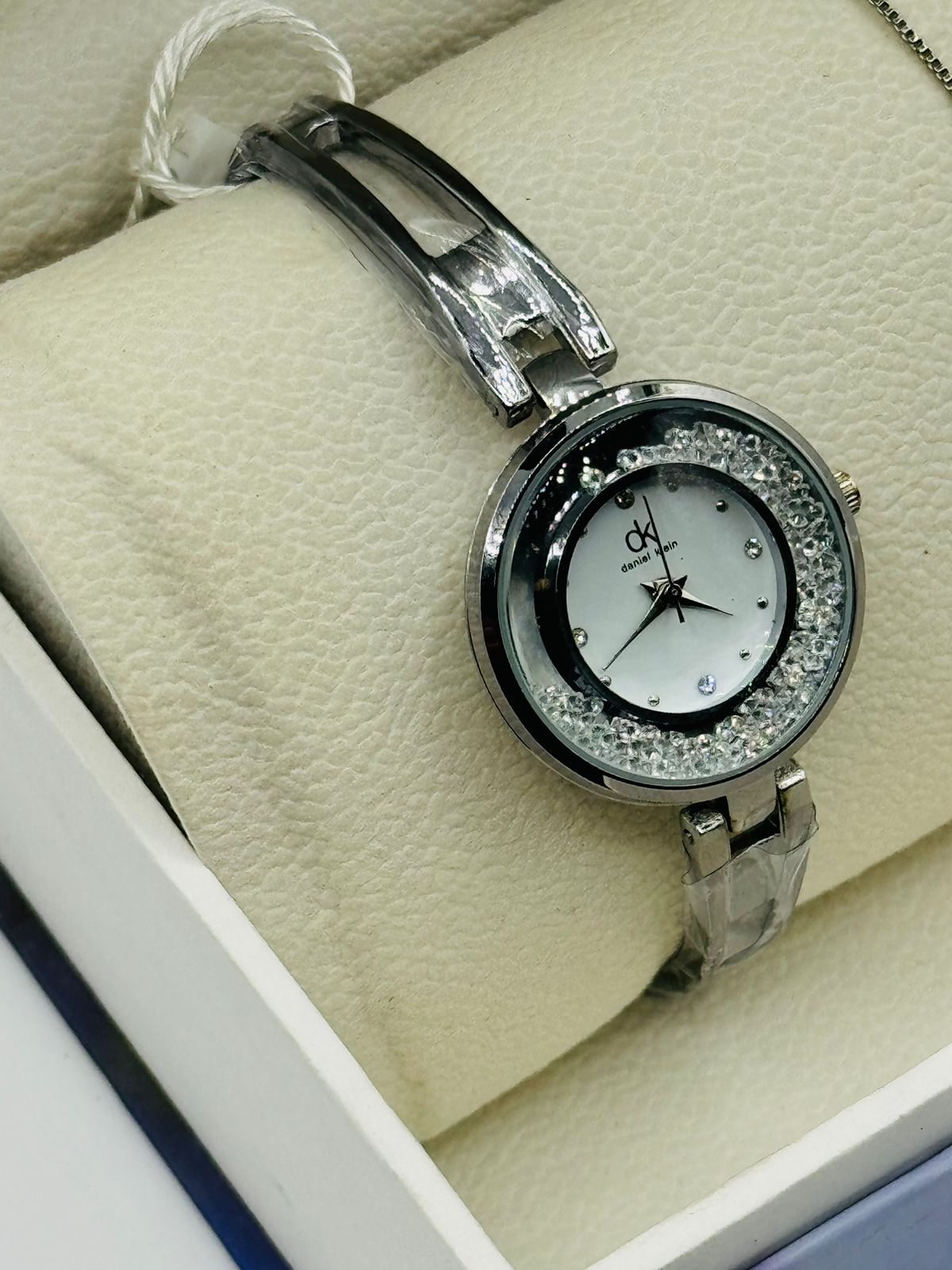 Ladies Watch With Bracelet